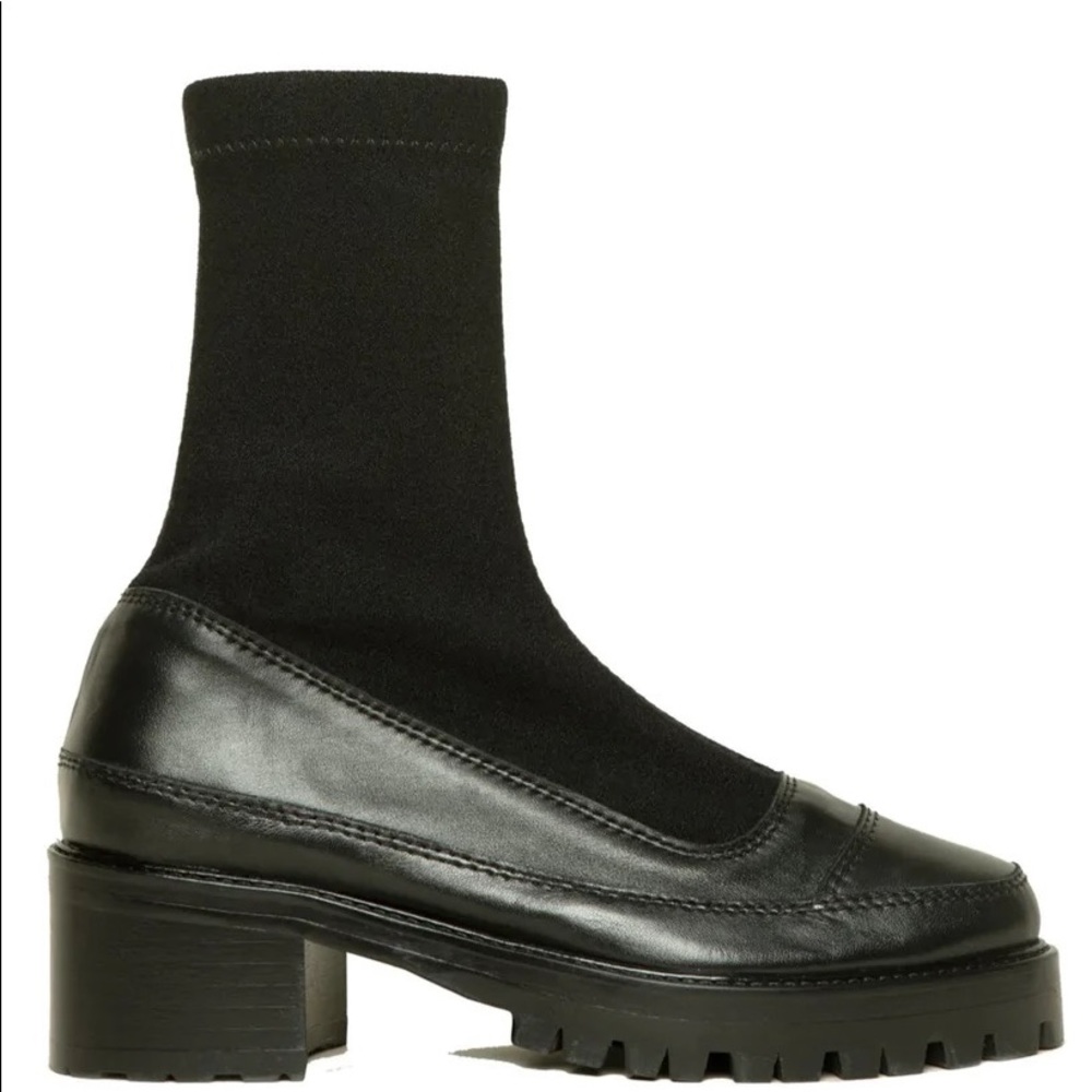 Nicole Saldana Christina boot